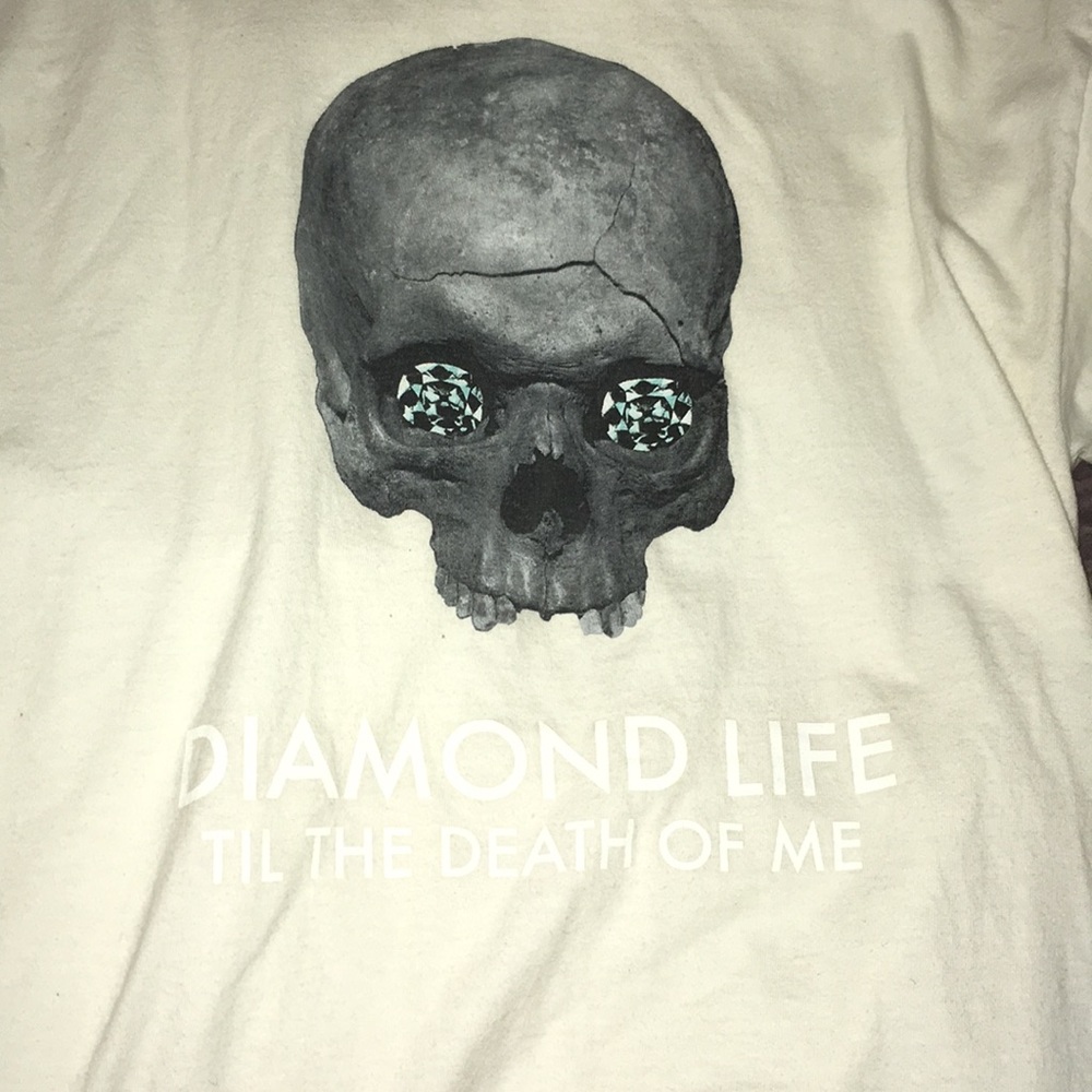 Diamond company supply t shirt